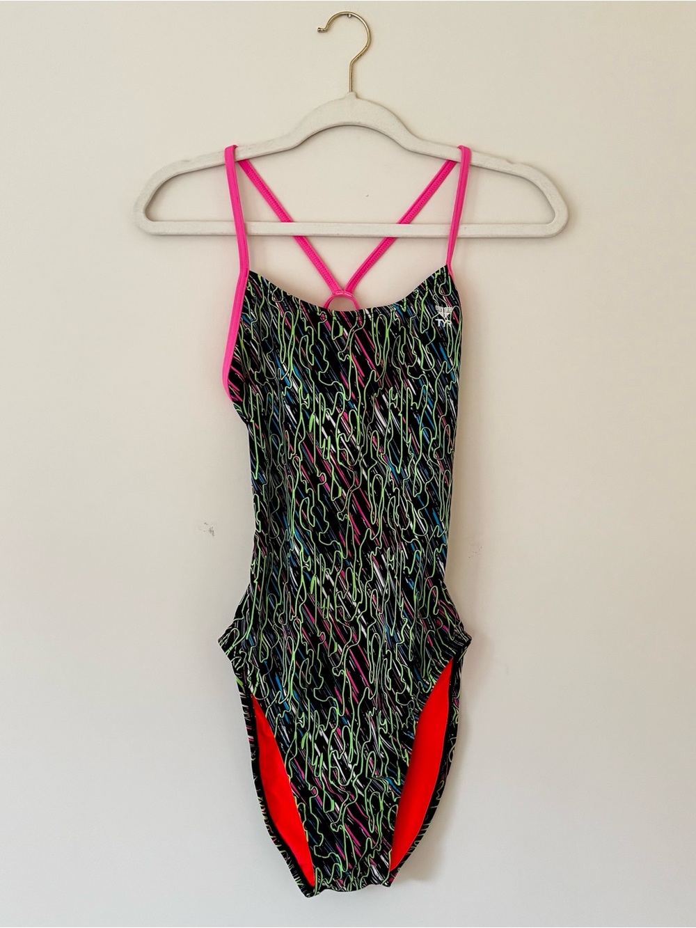 TYR Electro Cutoutfit One Piece Swimsuit, Black / Neon – Size 36 (US 6 / Small)